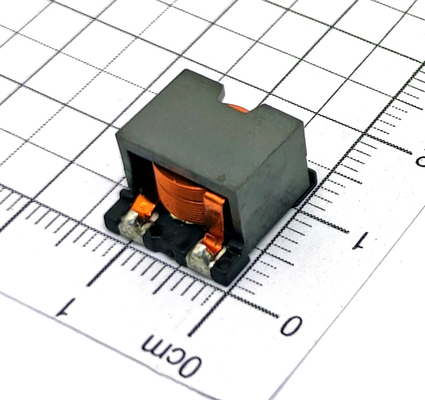 DC Dönüştürücüler İçin SMD Yassı Tel Yüksek Akım Güç İndüktörü