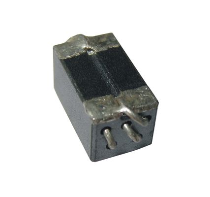 EMI Bastırma Ferrit Boncuk İndüktörler Yumuşak Tip NiZn Malzeme 5.0 * 5.5 * 4.6mm